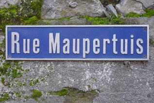 Sign for rue Maupertuis